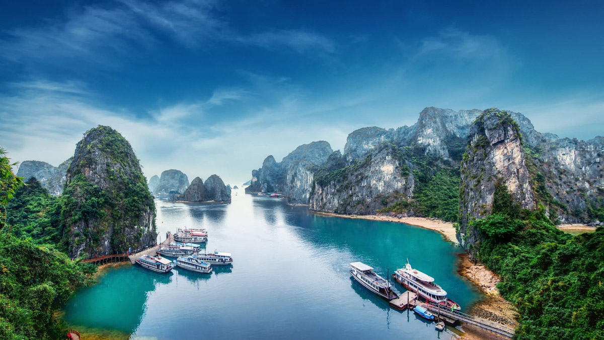 Romantic Vietnam with Halong Bay Cruise